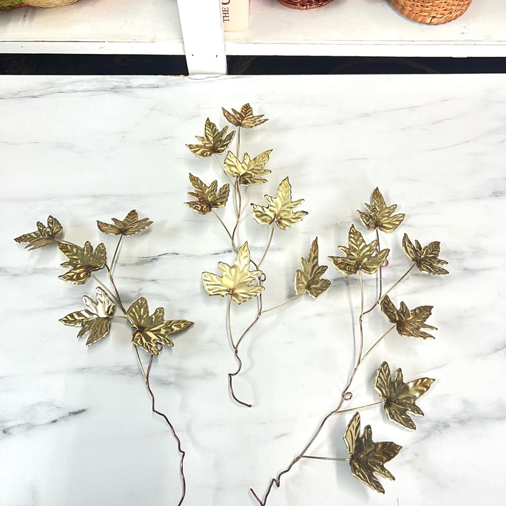 Vintage gold metal ivy leaf leaves wall decor brass regency